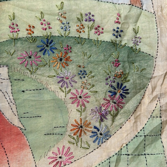 Boudoir pillow lady with flowers - Picture 3 of 4